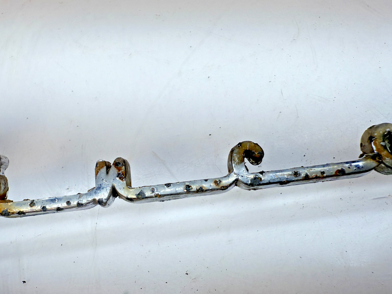 RARE VINTAGE 1950 1951 BABY LINCOLN EMBLEM SCRIPT DIE CAST CHROME E6-122