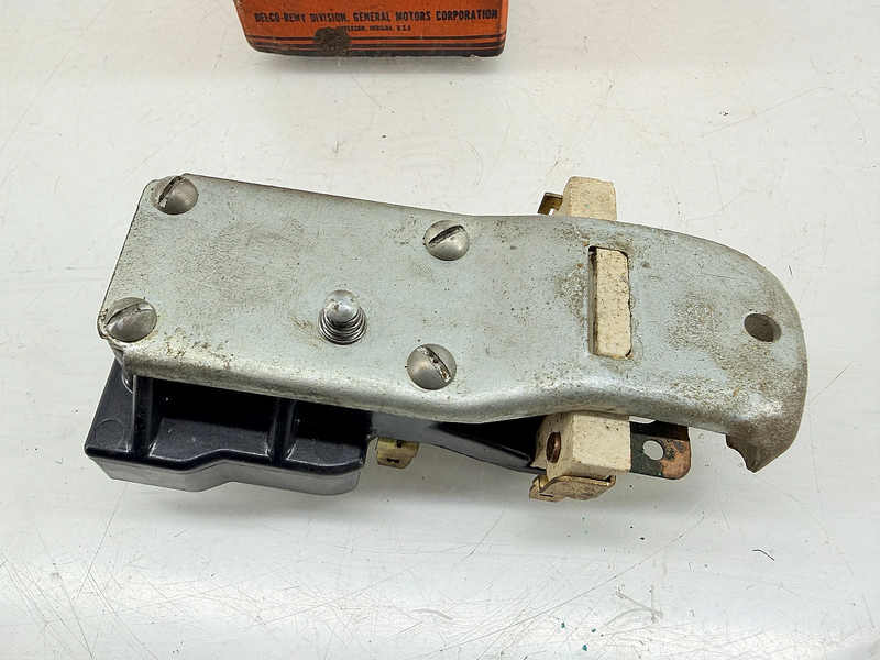 NOS Headlight Switch 1955 - 1957 Corvette Chevy BEL AIR GMC Truck 1995072 C71-30