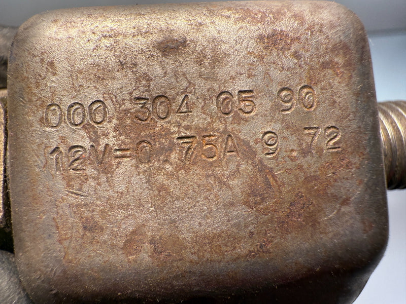 OEM Mercedes-Benz W108 280SE Automatic Gearbox Solenoid Valve 0003040590 C5-43