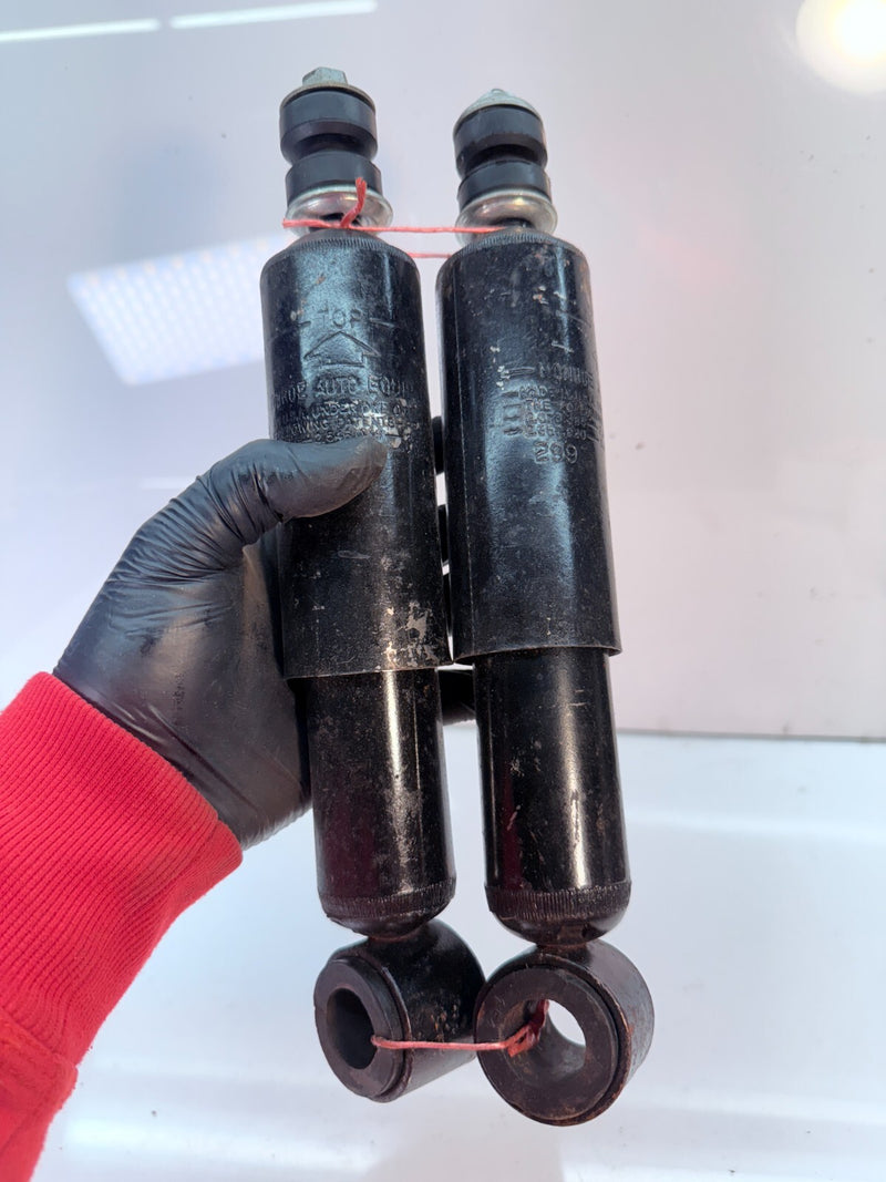 NOS VINTAGE MONROE PAIR Shocks 299 9B7 B56-4