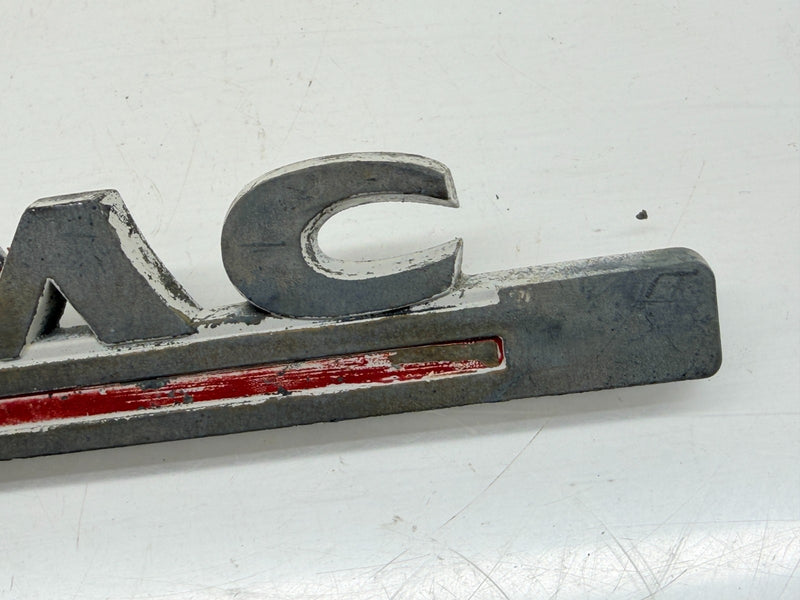 OEM 1947 - 1954 GMC TRUCKHOOD SIDE EMBLEM NAME PLATE 2223966 E9-80