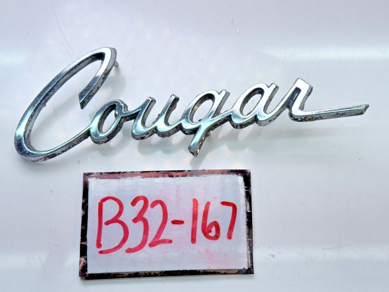OEM 1974 Mercury Cougar Emblem Fender Molding Nameplate Body Trim Panel B32-167