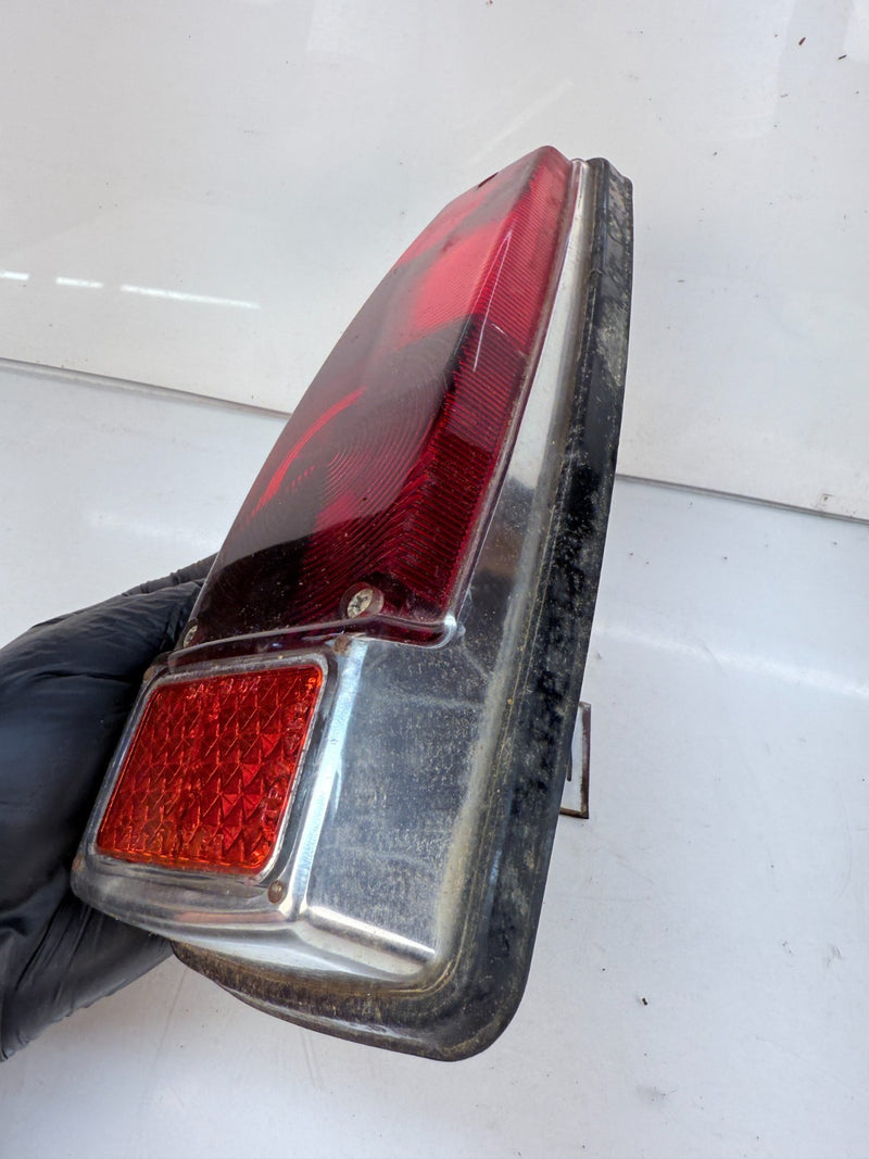 Vintage OEM Peugeot Genuine Rear Lens Tail Light BS 2515-G2 B75-39
