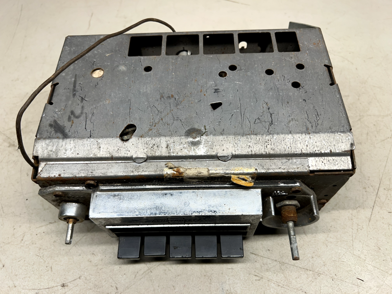 OEM Chevrolet Corvair Nova AM Push Button Radio Delco GM 7279922 B22-1