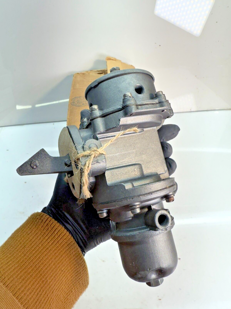NORS Fuel Pump 9616 1946 - 1953 Kaiser Fraser 1955 - 1966 Willys 6 cy F-105