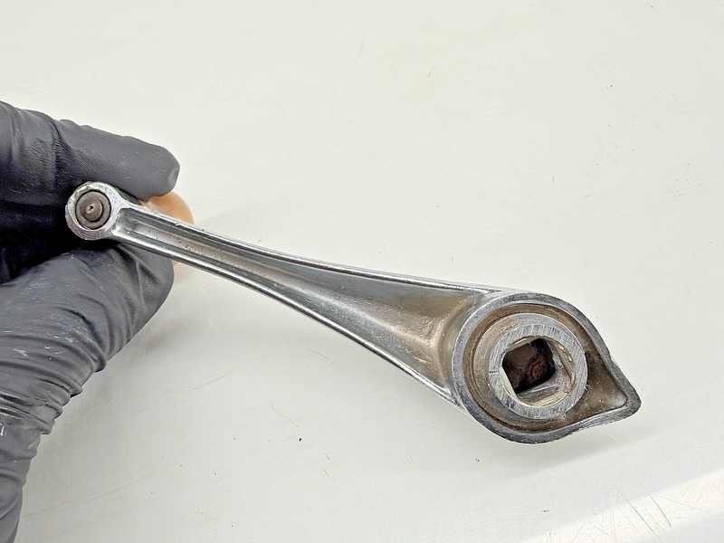 Vintage Original 1941 - 1948 FORD WINDOW CRANKS HANDLES PAIR 1942 1947 C64-50
