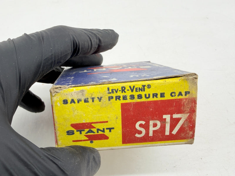 NOS VINTAGE STANT LEV-R-VENT SAFETY PRESSURE RADIATOR CAP SP17 C64-90