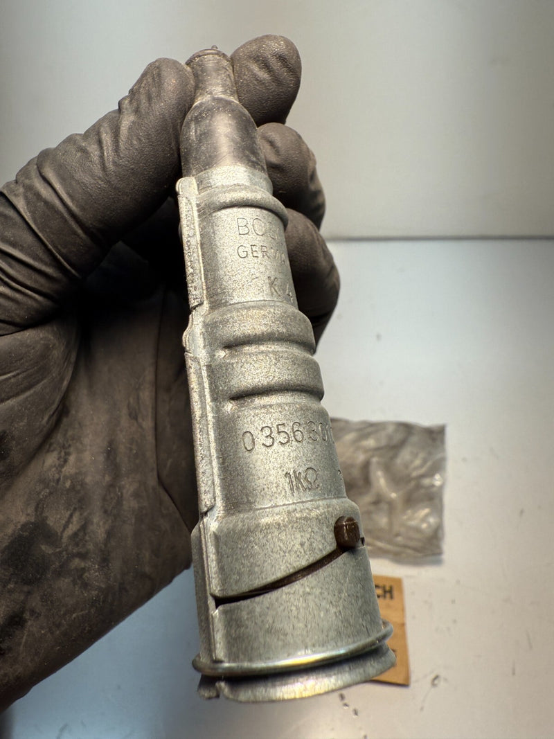 NOS Vintage Mercedes Bosch Ignition Cable End, 000 156 49 10 C5-16