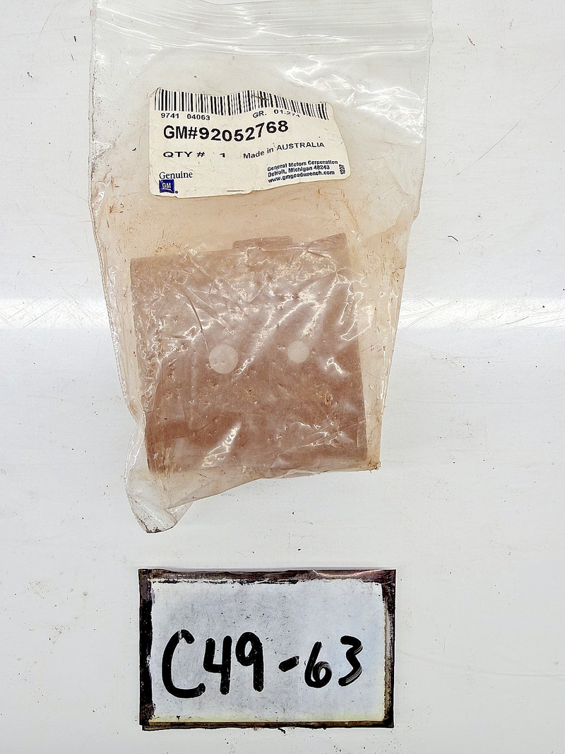 NOS OEM GM 92052768 C49-63