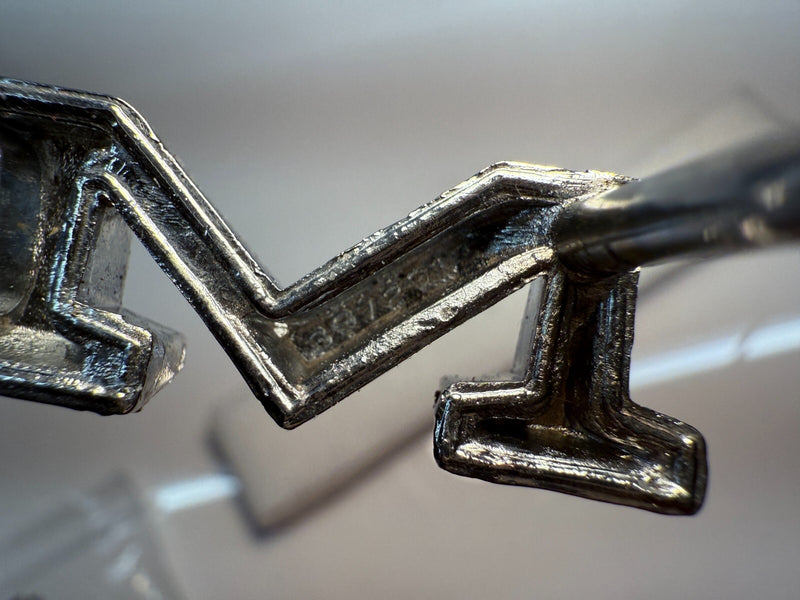 OEM 1969 1970 1971 1972 Chevrolet Malibu Nameplate Emblem 8723146 69 70 B32-70