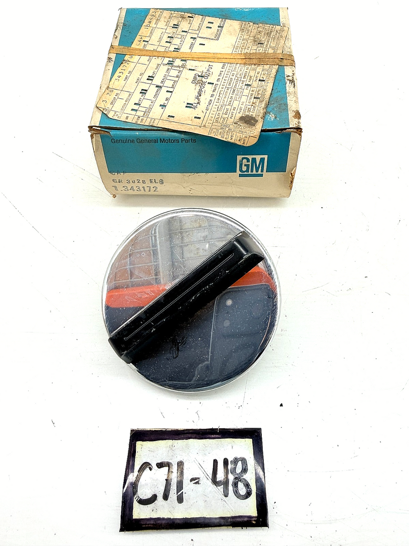 NOS 1973 - 1975 GMC Chevy Pickups Square Body C10 K10 Gas Cap GM 343172 C71-48