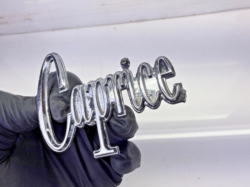 OEM Chevrolet Caprice Classic Trunk Emblem GM 1973 - 1976 9882650 E8-86