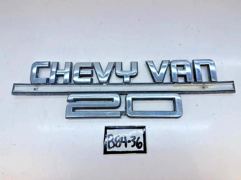 OEM  1985 - 1995 CHEVROLET VAN 20 FENDER EMBLEMS GM 14052242 B84-36