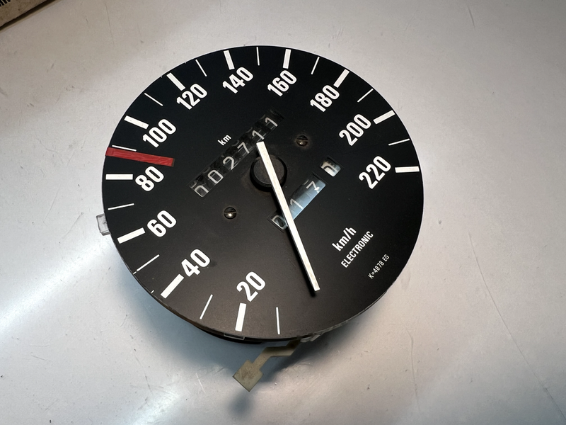 NOS? BMW SPEEDOMETER E24/628CSI-M635CSI E23/735i 745i 62121376599 C3-