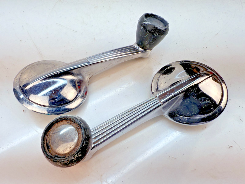 1949 - 1962 Chevy Corvette Bel Air Impala PAIR Door Window Crank Handle B79-50