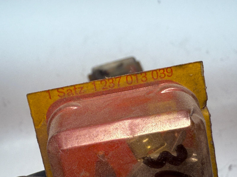 (1) NOS Bosch Ignition Contact (1237-013-039) -- VW (1964-1969) C5-36