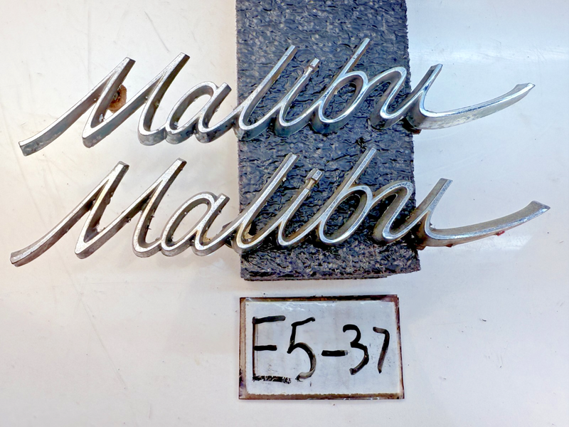 OEM 1966 1967 Chevy Malibu PAIR Chrome Script Quarter Panel Emblem E5-37