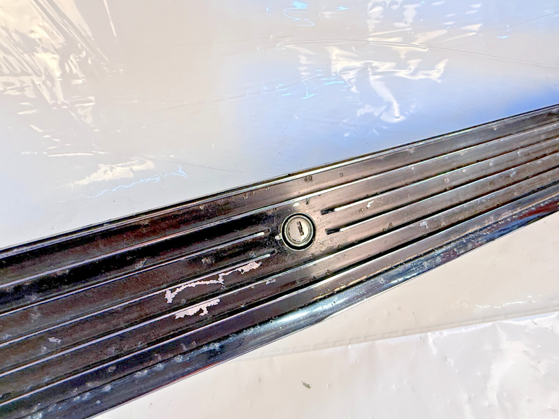 OEM 1962 Pontiac Grand Prix Tail Panel Trunk Lid Molding Trim Cover Emblem U3B-4