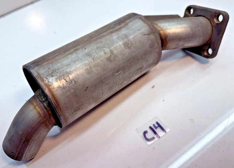 NOS OEM Porsche 911 / 930 Turbo Wastegate Muffler 930.123.063.01 C14-6