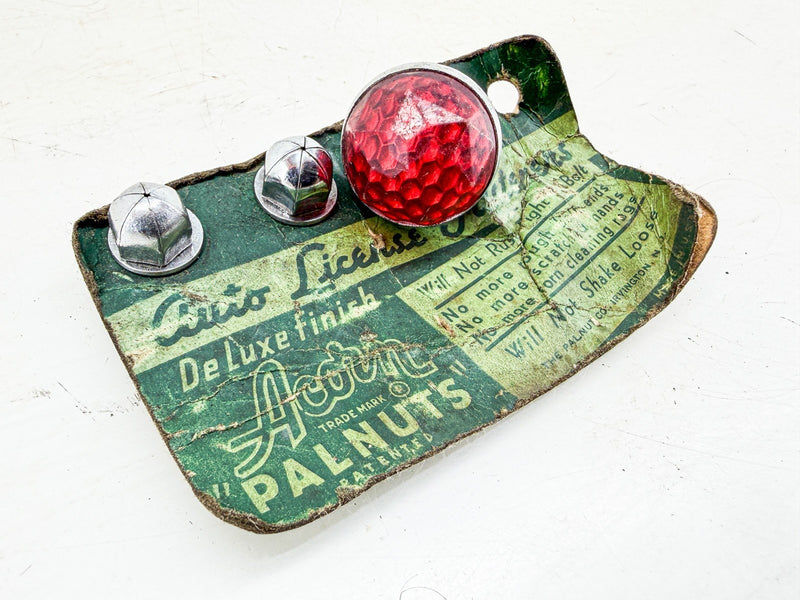NOS 1940S 1950S ACORN PALNUTS LICENSE FASTENERS CARD RED JEWEL Rat Rod C79-16