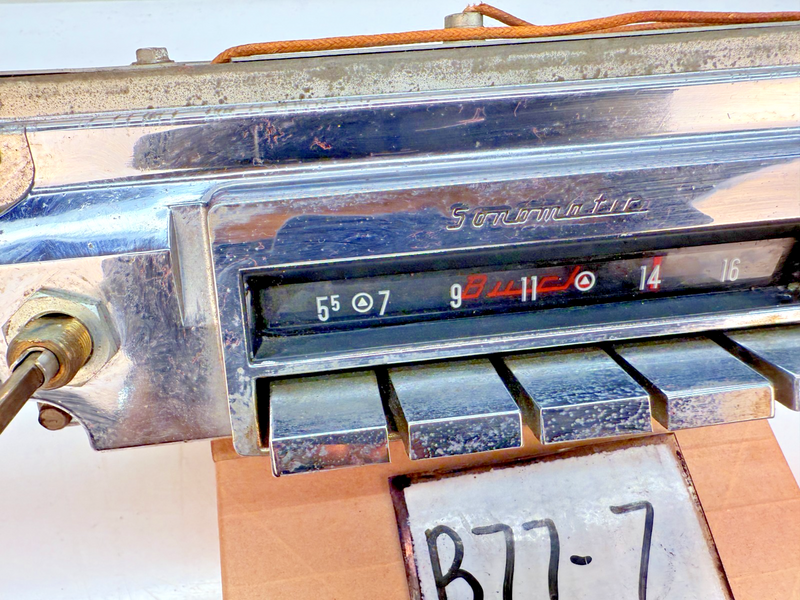 1959 Buick Sonomatic Push Button AM Radio Bezel GM 981968 B77-7