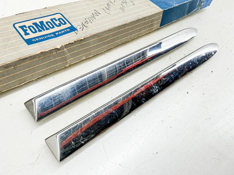NOS 1964 MERCURY CHROME FENDER SPEAR MOLDING PAIR C4MY16036A C78-54