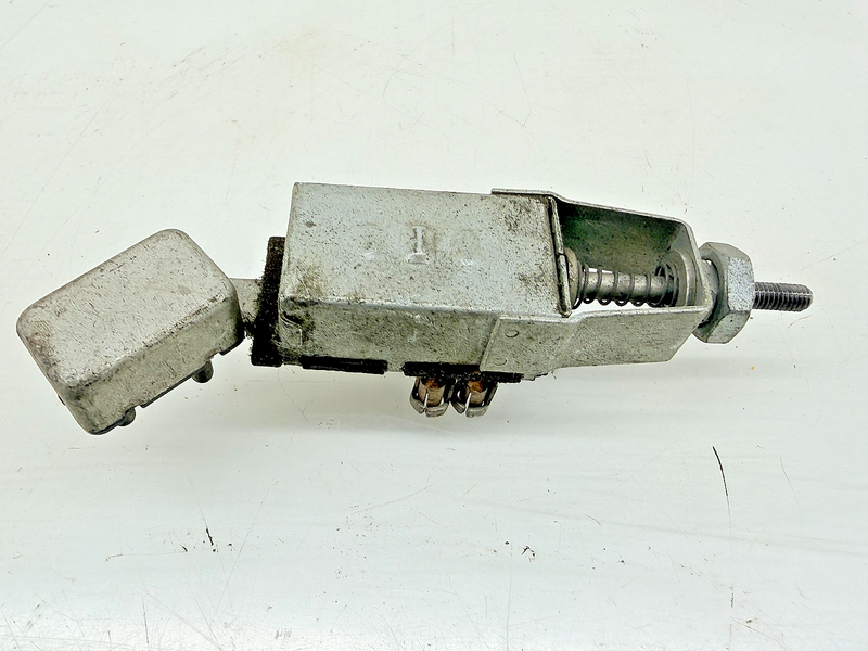 NOS 1939 - 1948 Chrysler Desoto Dodge Plymouth HEADLAMP SWITCH 1163581 C67-178