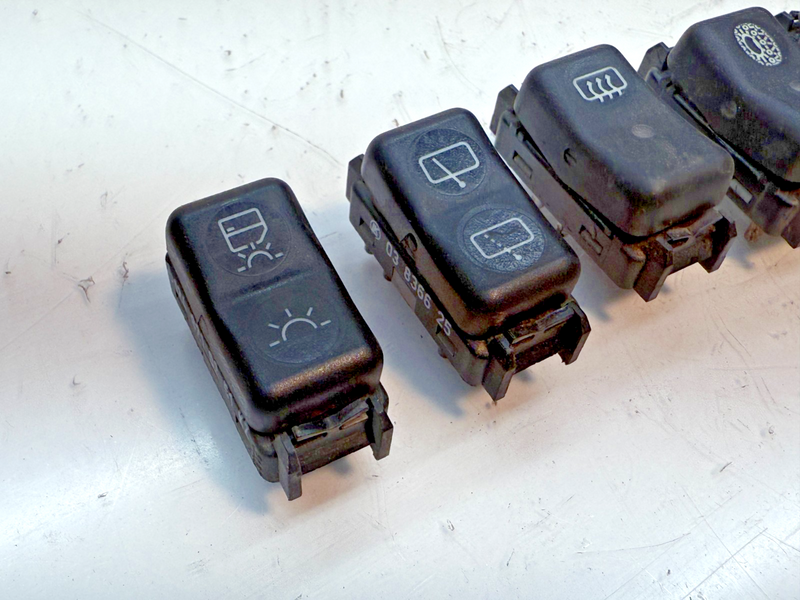 OEM LOT Mercedes-Benz W124 E-Class Switch Interior Switches 1248210251 C7