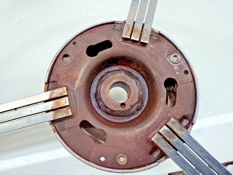 Vintage ORIGINAL 1939 BUICK 8 EIGHT CHROME Flat Bar BANJO STEERING WHEEL SW-20