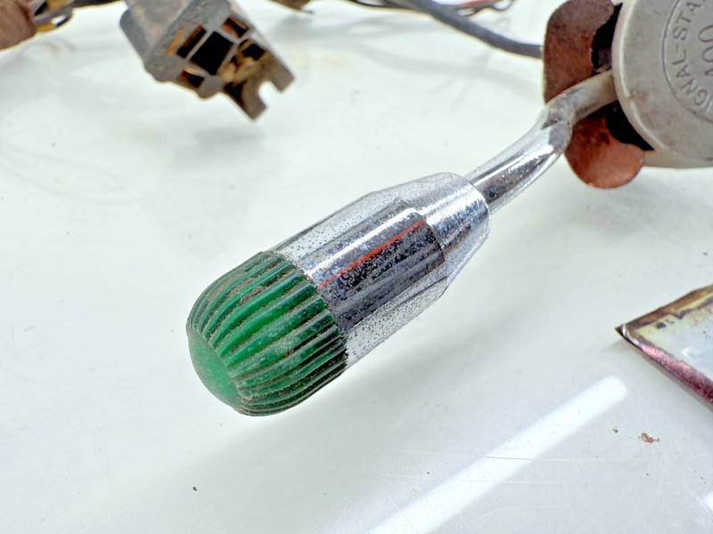 Vintage SIGNAL STAT SIGFLARE TURN SIGNAL SWITCH HOT RAT ROD Model 400 C38-29