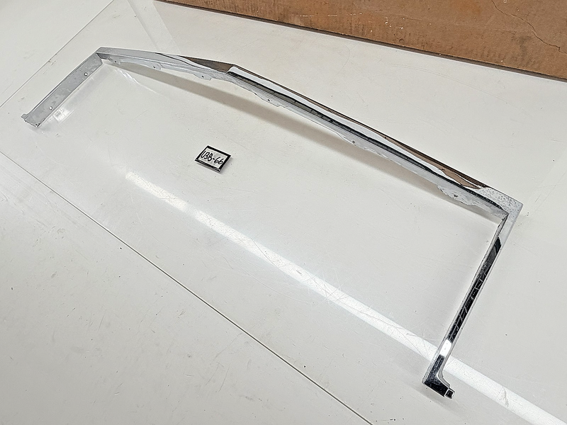 NOS 1984 - 1987 1988 1989 Buick LeSabre Wagon Front GRILLE Moulding GM 25512078
