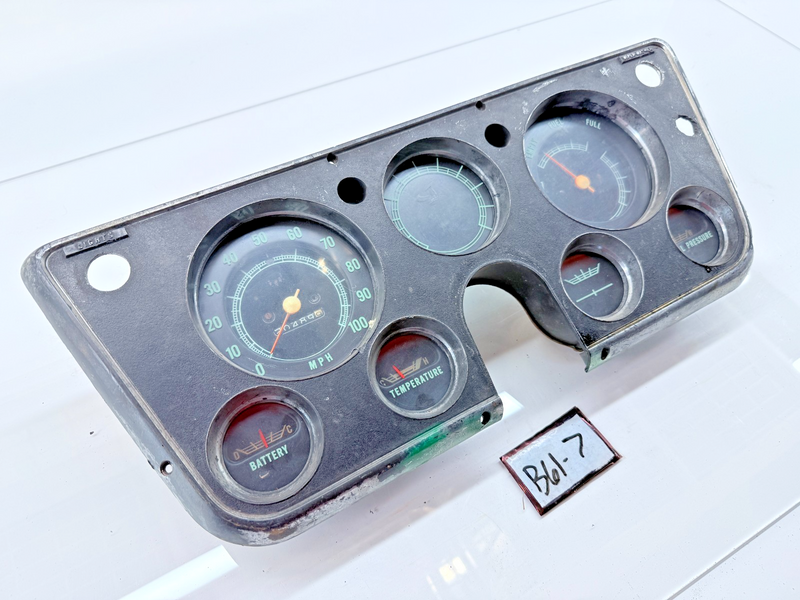 OEM 1967 - 1972 CHEVY C10 K10 Blazer Jimmy SPEEDOMETER Cluster Assembly B61-7
