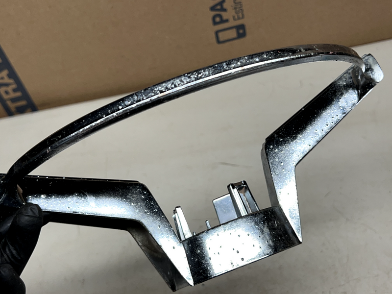 OEM 1965 1966 Chevy Impala Caprice Steering Wheel Horn Ring 3882985 65 66 B37-31