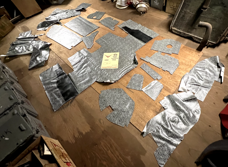 Aftermarket 1961-1963 FORD Thunderbird Convertible Trunk Mat & Boards U1B-4