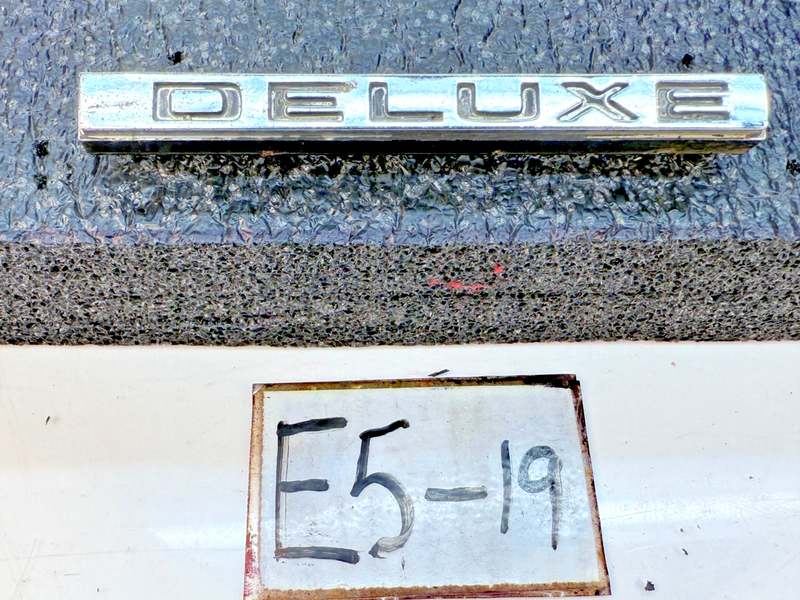 OEM 1969 - 1972 Chevy Truck Deluxe Emblem Badge Script 3994687 1970 1971 E5-21