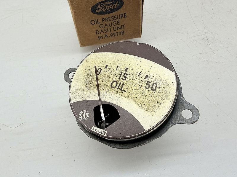 NOS 1937 - 1940 FORD OIL PRESSURE GAUGE DASH UNIT 91A-9273B C77-23