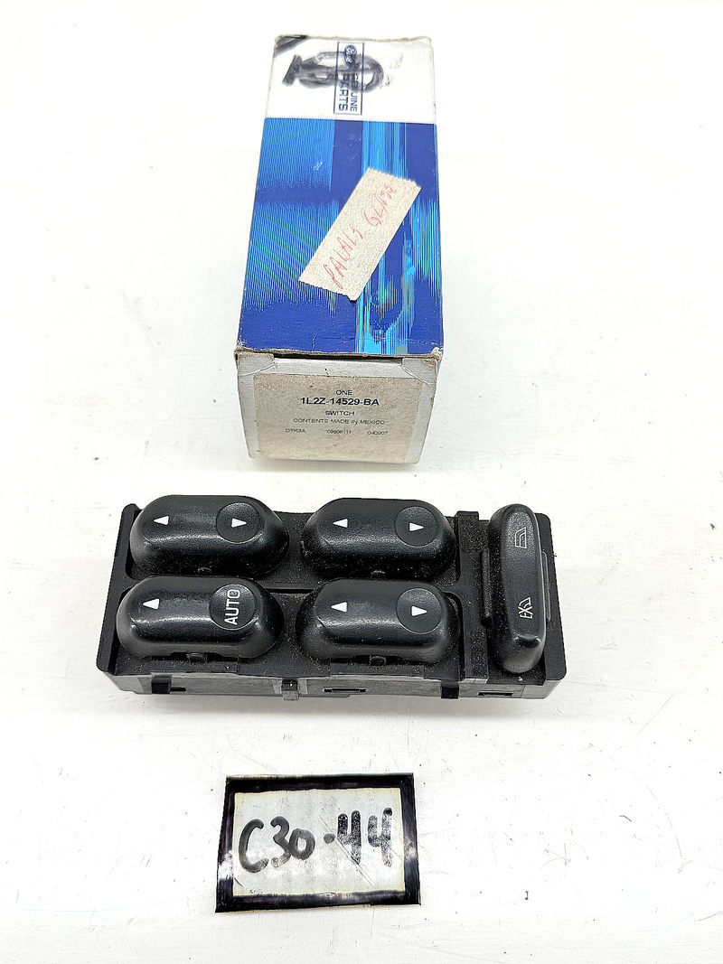 OEM 2002 - 2005 Ford Excursion Master Power Window Switch 1L2Z-14529-BA C30-44