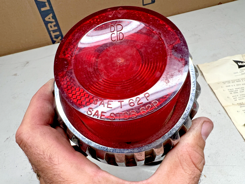 Mopar NOS 1962 Plymouth Belvedere Fury Inner Tail Lamp PKG 2189064 U1C-B6-8