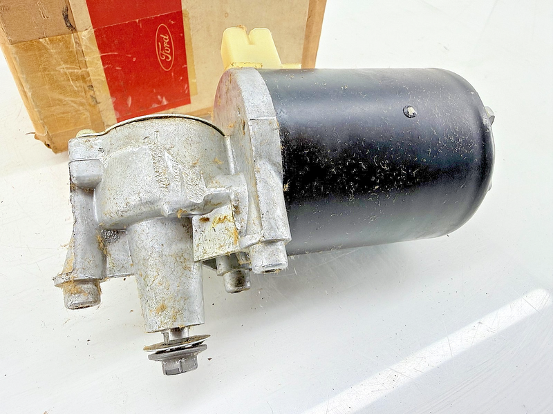 NOS OEM 1965 Mercury Ford Comet Windshield Wiper Motor C5GF-17508-A C50-15
