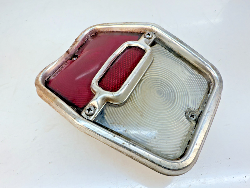OEM 1962 1963 1964 CHEVROLET CHEVY II NOVA TAIL LIGHT LH / RH C27-48