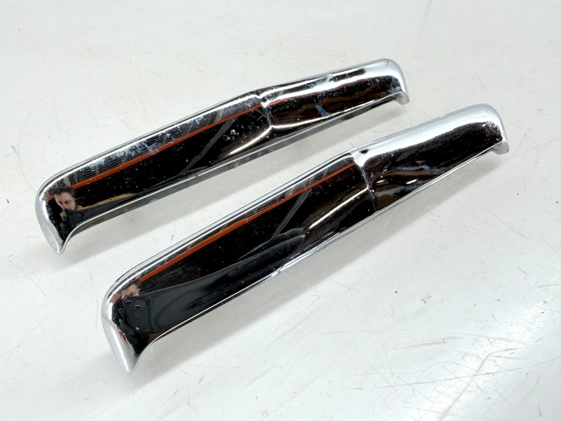 VINTAGE OEM  1953 1954 CADILLAC FLEETWOOD PAIR QUARTER PANEL TRIM 4632815 E9-98