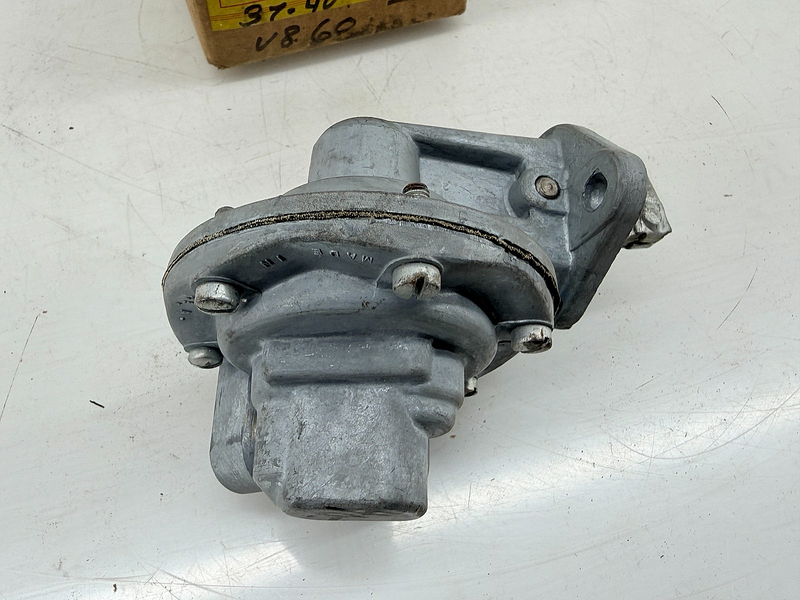 NOS Crown 1937 - 1945 Ford Mercury V8 Fuel Pump Type 541 C75-64