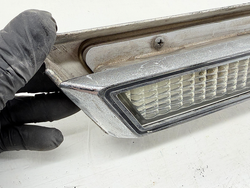 OEM 1969 Ford Galaxie 390 PAIR Front Side Marker Lights, Bezels, Lens 69 C36-69