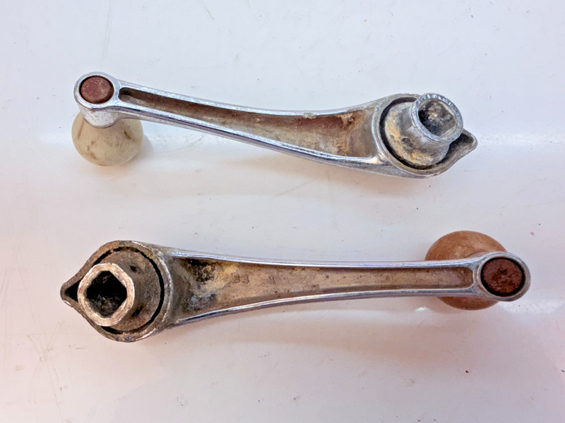 OEM 1941 1942 1943 1944 1948 Ford Interior Window Cranks 11-A-7023348 B79-24