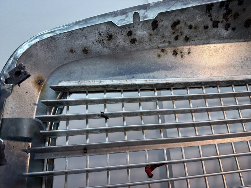 OEM Mercedes W114 W115 68-76 Radiator Shroud Guard Grill Radiator Cowl Emblem P4