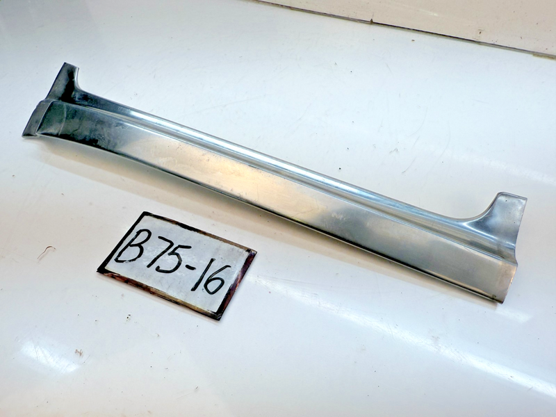 OEM 1955 1956 1957 Chevy Bel Air 2 Door HardTop Vent Window Trim Moulding B75-16