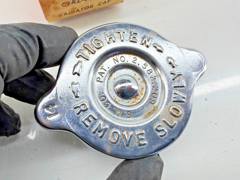 NOS 65 72 Ford Galaxie Fairlane Torino Thunderbird Radiator Cap C9AZ-8100-A C57