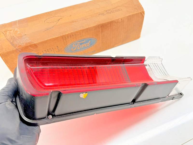 NOS 1969 Mercury Monterey Custom Marquis LH REAR TAIL LIGHT LAMP LENS C9MY C61-9