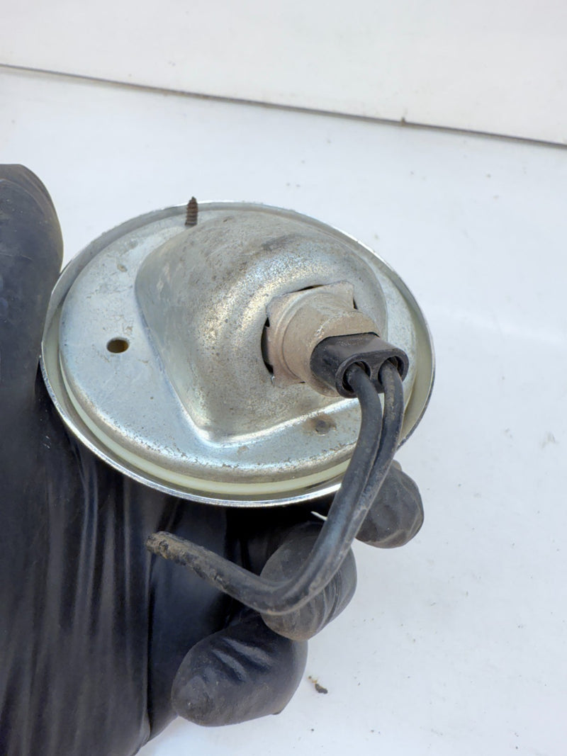 1967 1968 CHRYSLER NEWPORT SPORT FURY SAIL PANEL INTERIOR LIGHT LENSE B76-16