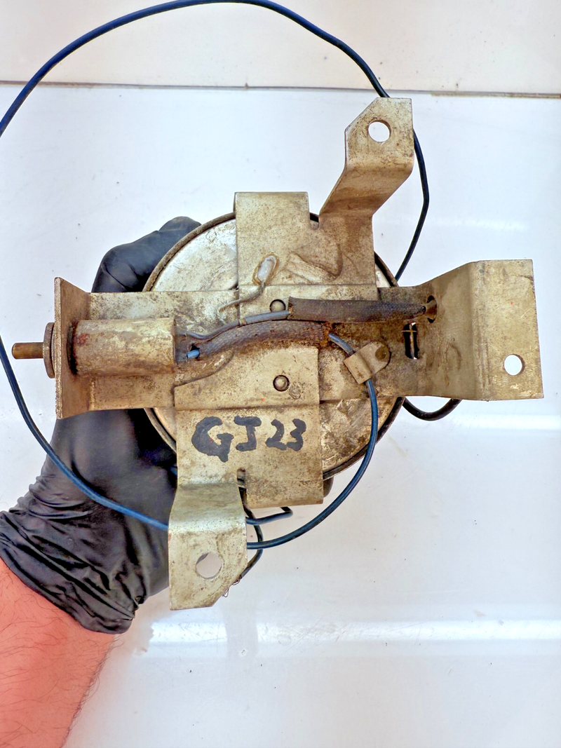 Vintage 1950's Chevy Bel Air  Under Hood Trunk Emergency Trouble Light B72-15